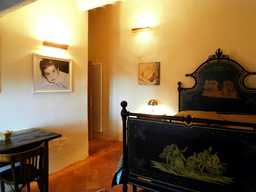 Guest House Il Borgo Di Sempronio Semproniano Kamer foto